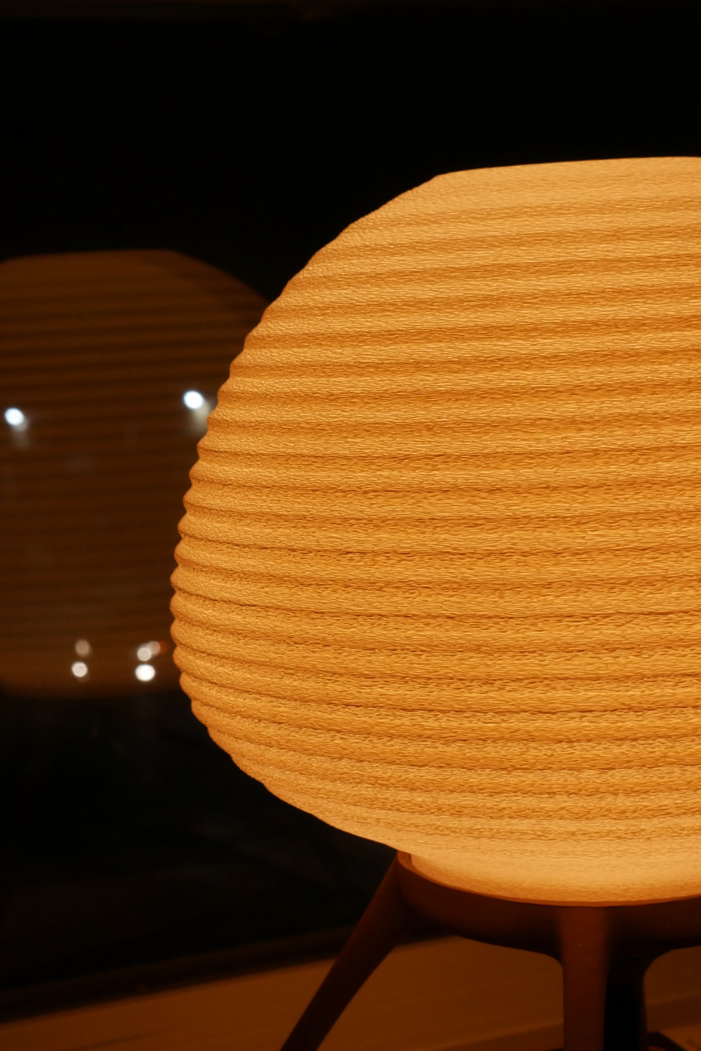 Ambient Table Lamp | Corrugated Shell Design | OMRA.2