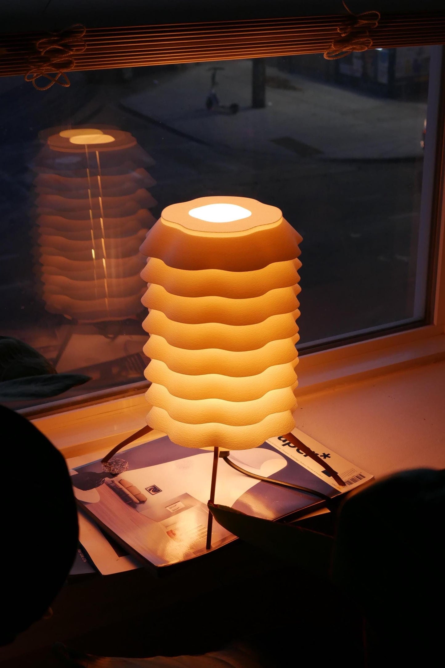 Sculptural Wavy Lamp • Modern Cylinder Light • Designer Table Lamp • Warm Lighting [ARLO.2 ]
