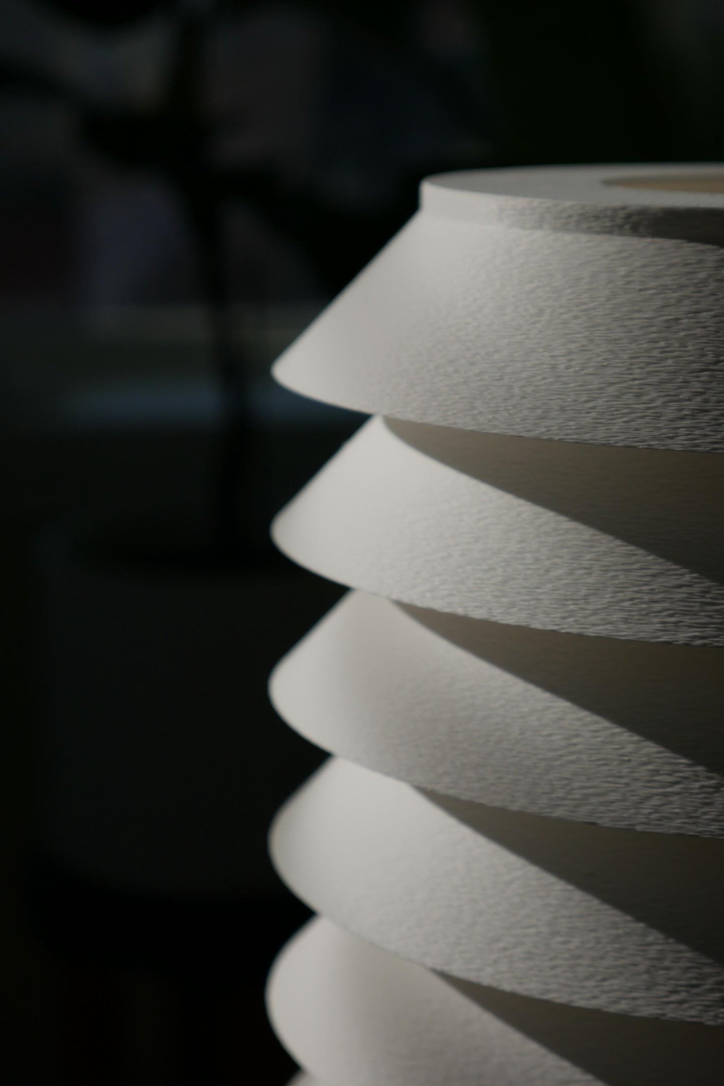 Modern Ambient Cylinder Lamp • Sculptural Rings • Warm Lighting • Minimalist Table Lamp [ARLO]