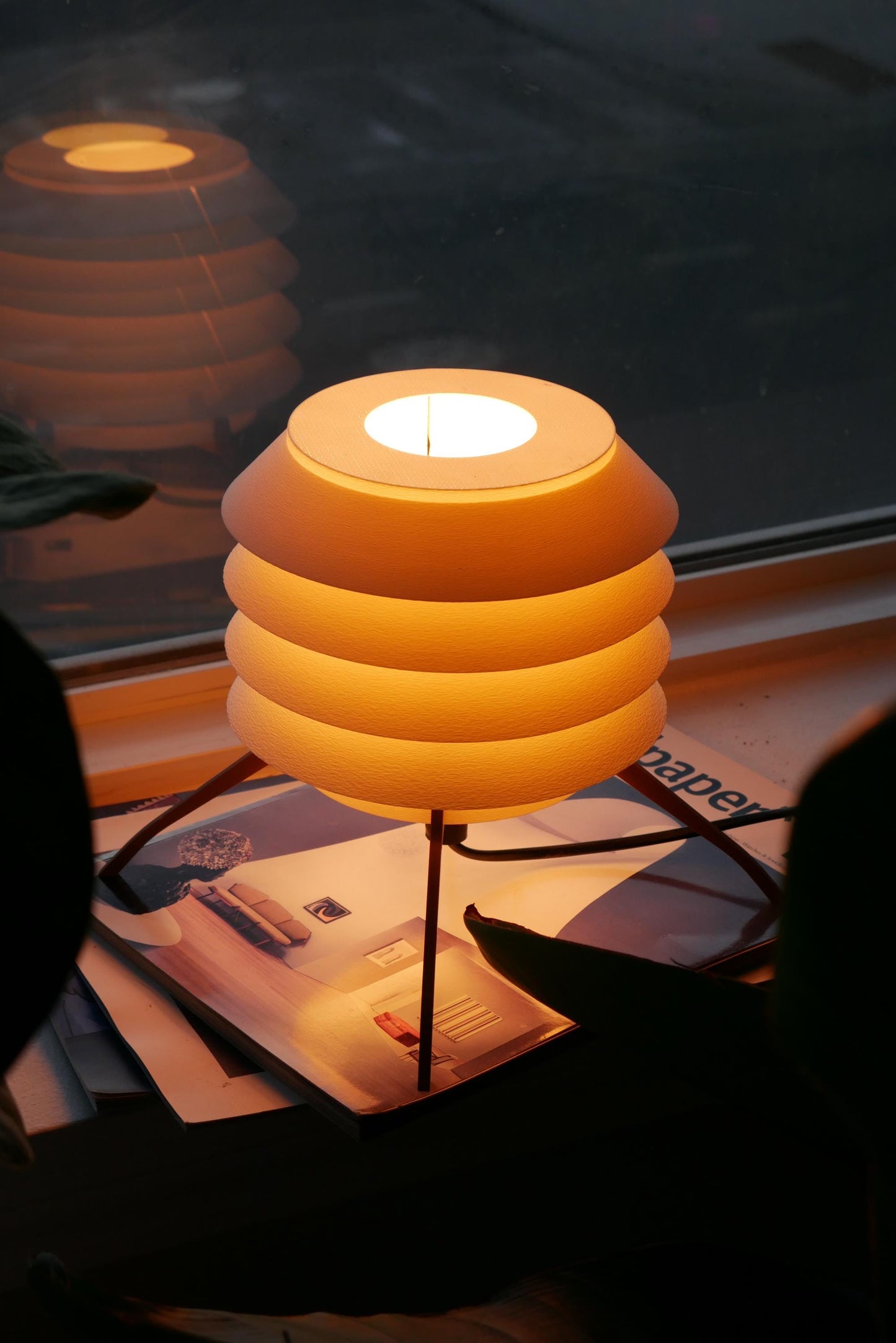 Small Ambient Ring Lamp • Modern Cylinder Light • Warm Decor • Minimalist Table Lamp [ARLO Mini]
