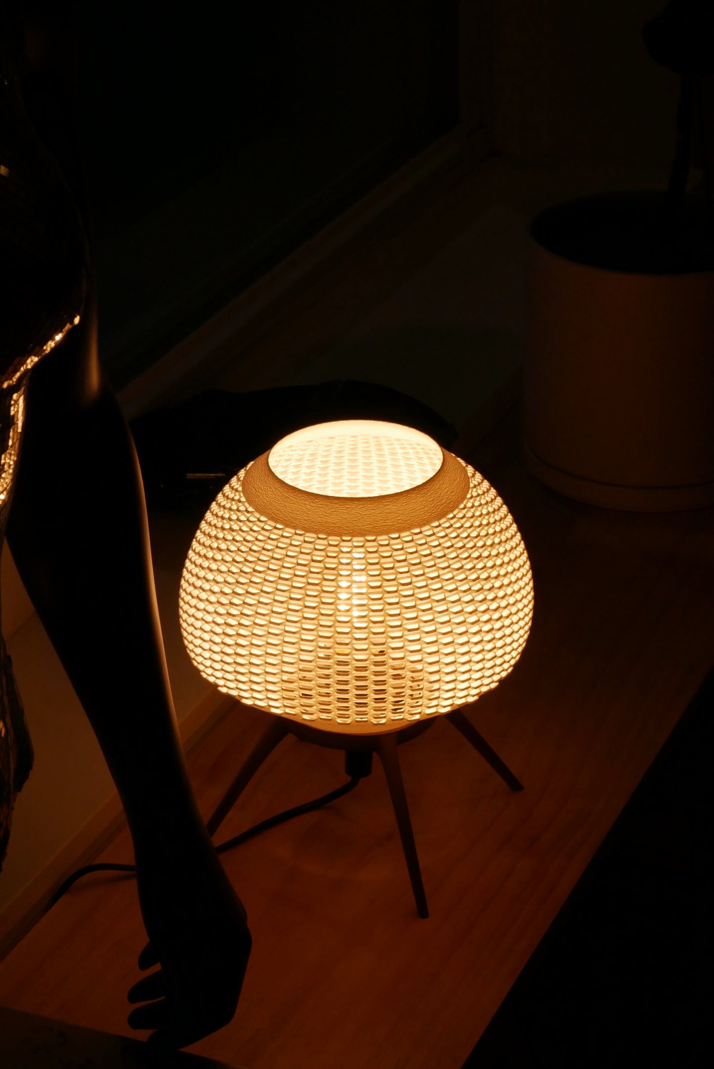 Ambient Table Lamp | Woven Shell Design | OMRA