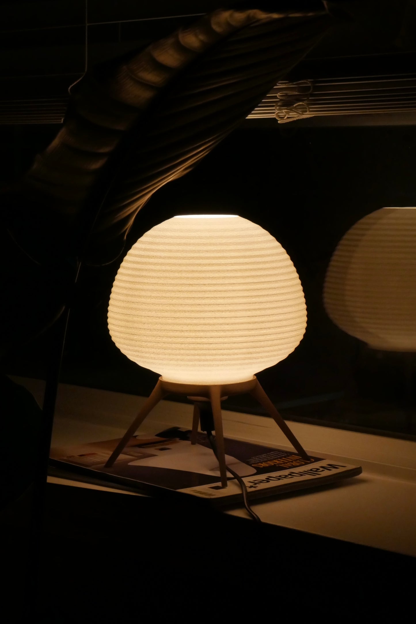 Ambient Table Lamp | Corrugated Shell Design | OMRA.2