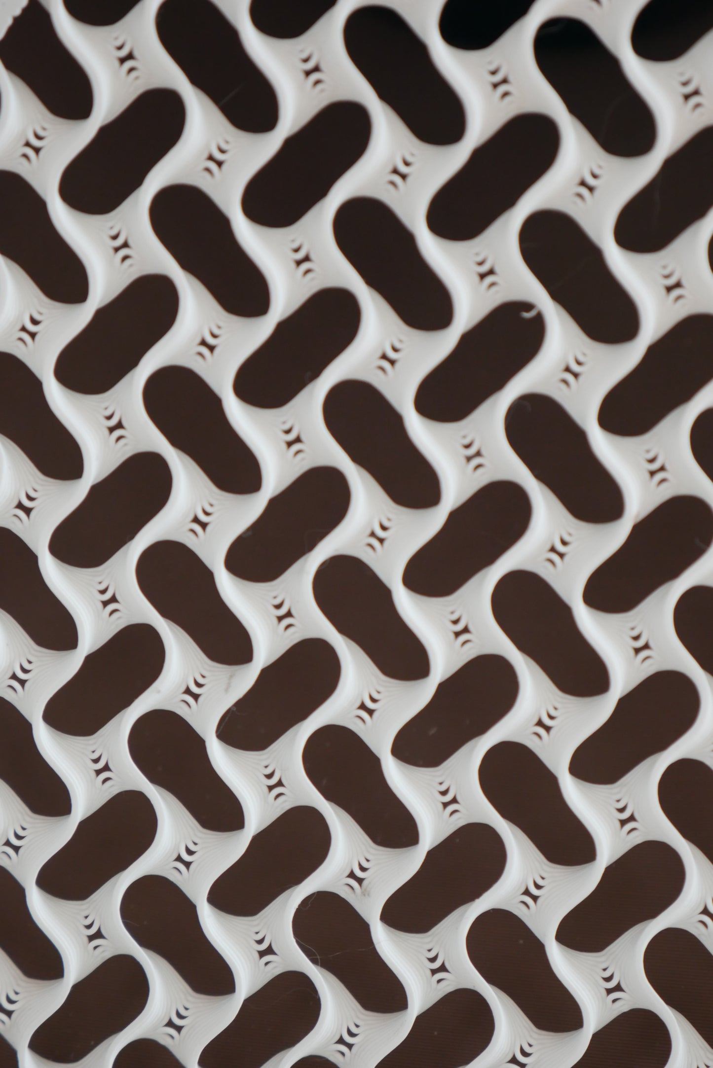 Modern Accent Lamp: Sculptural Glow for Your Space [KURV]